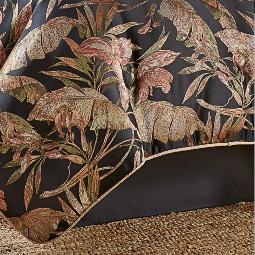 J. Queen New York Martinique Comforter Set Sz 4Pc California King NEW